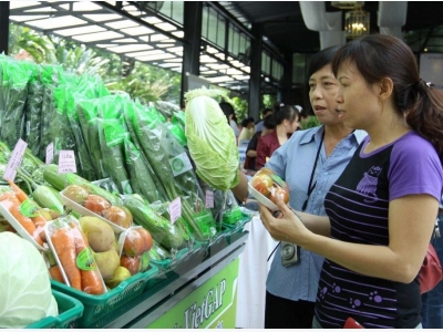 Forum promotes vegetable and fruit trade between Vietnam and China