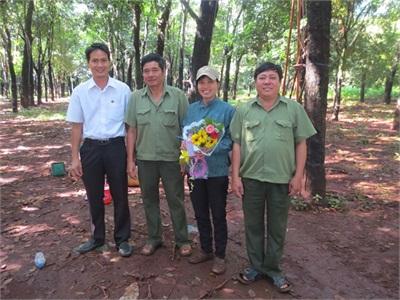 Công Nhân Cao Su Lập Thành Tích Đáng Nể