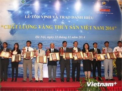 Tôn Vinh 101 Tập Thể, Cá Nhân Đạt Danh Hiệu Chất Lượng Vàng Thủy Sản